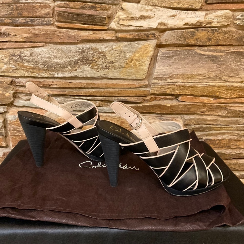 Cole Haan Black/Tan Leather Cross Strap Sandals (8.5) - Picture 5 of 7